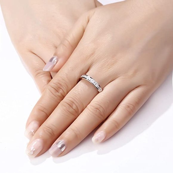 💎 0.8ctw CZ Eternity Ring – 925 Sterling Silver 💋 - Picture 5 of 6